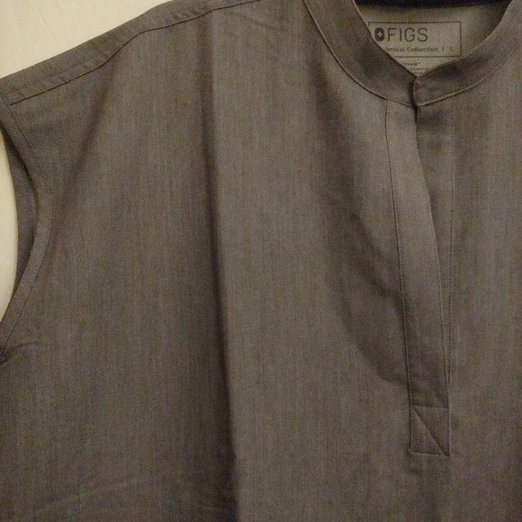 Figs Rafaela technical collection oversized gray Scrub Top - Picture 2 of 12